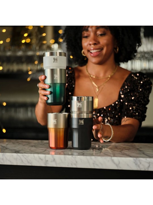 Vaso Stanley Golden Hour Prismatic Beer Tumbler